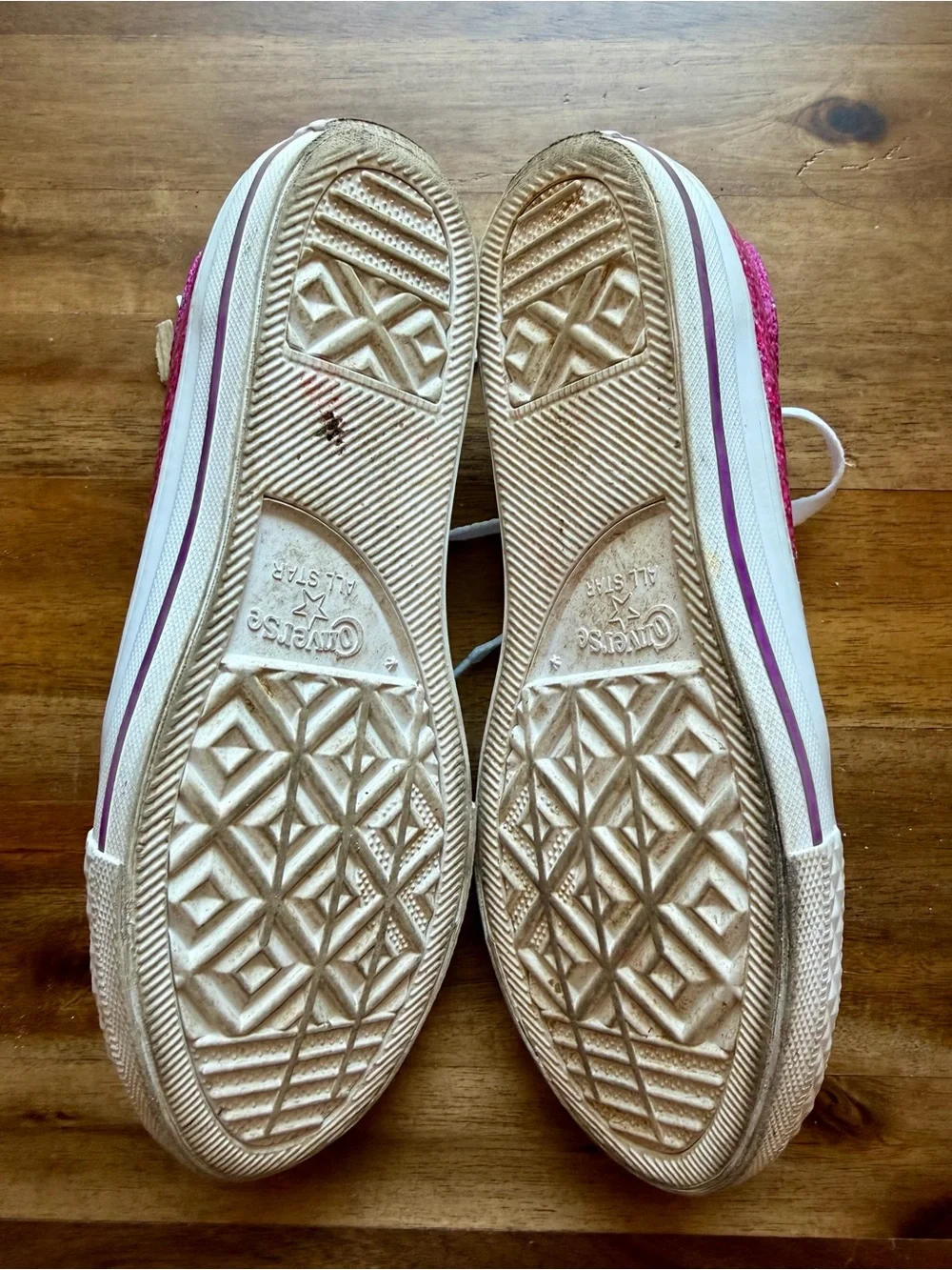 Converse Chuck Taylor All Star Pink Glitter Low Top Sneakers Junior Size 4